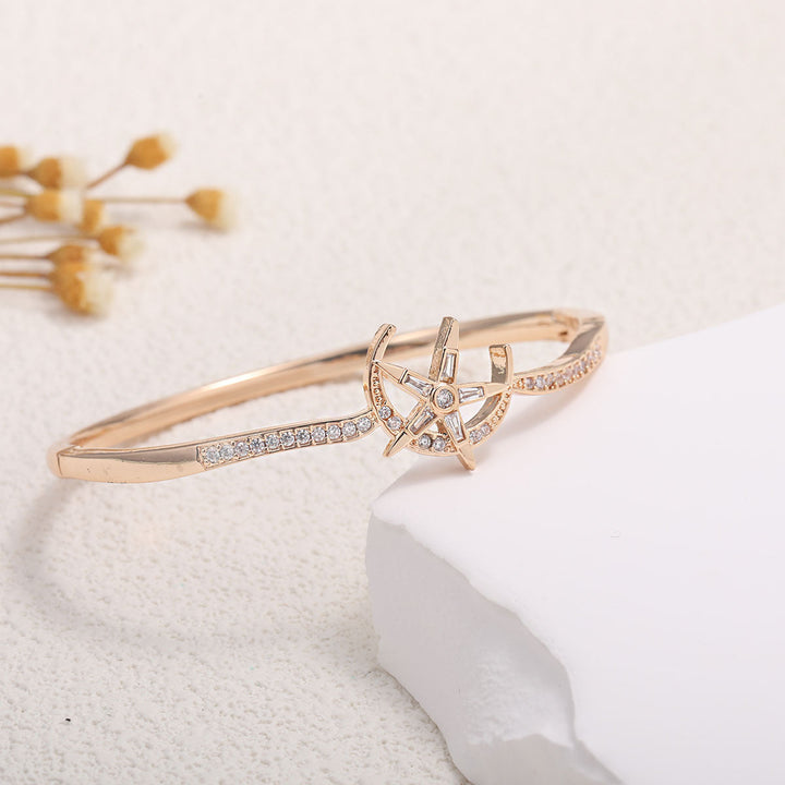 Ladies bracelet with elaborate infinity symbol and sparkling zirconia Land Girl