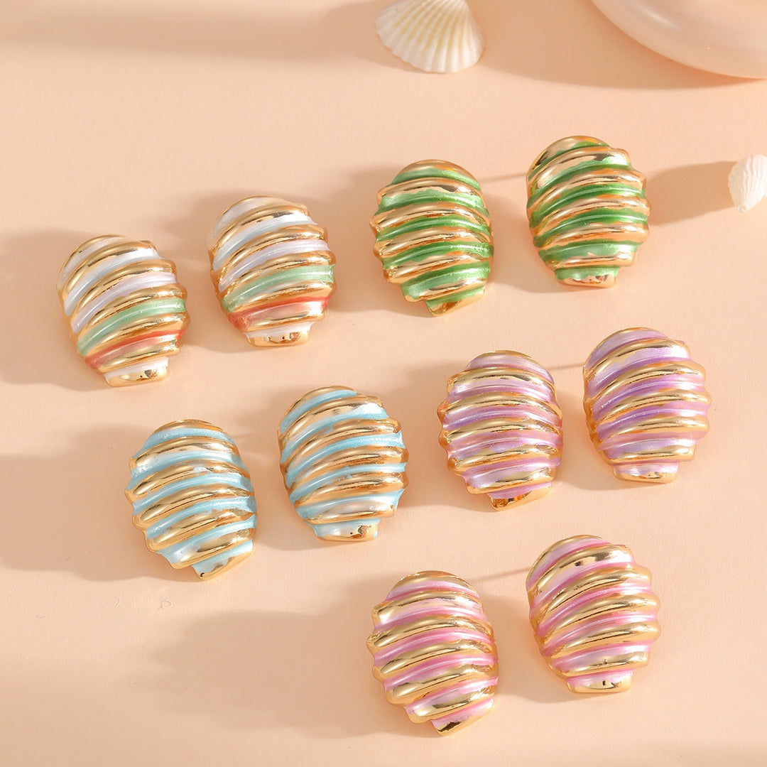 Women's ear clips in maritime shell design Land Girl