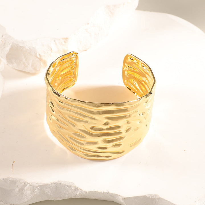 Women Open Bangle with Artistic Relief Design Land Girl