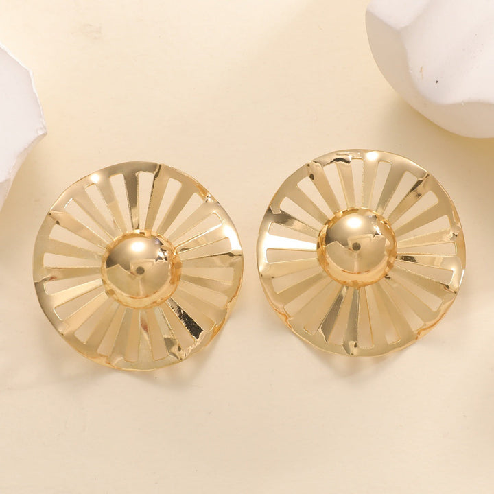 Ladies fashionable statement earrings with luxurious, geometric design Land Girl