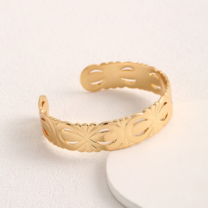 Ladies Open Bangle with Elegant Structure Design Land Girl