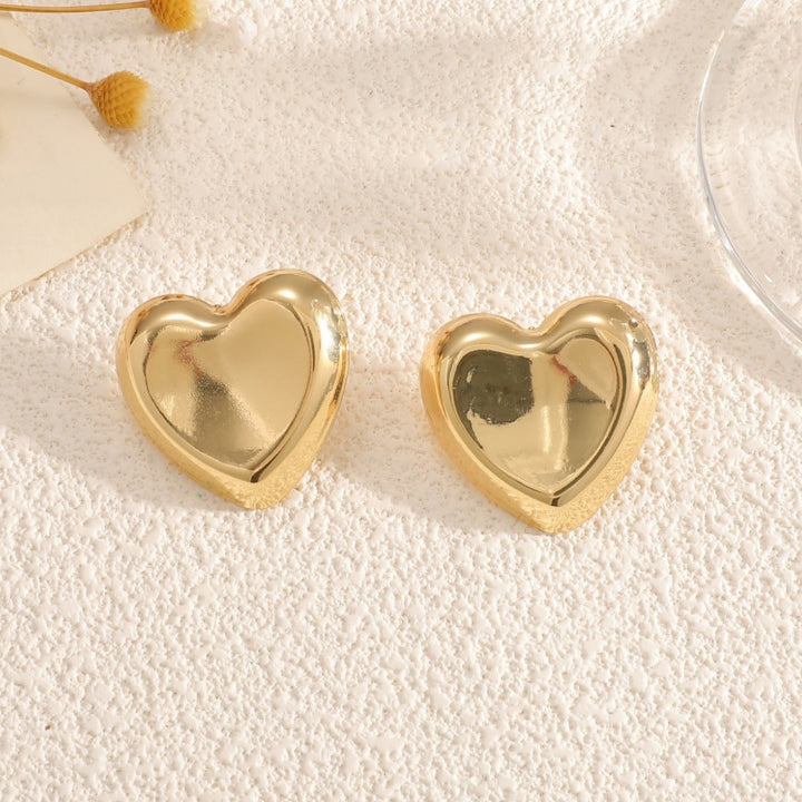 Women's Open Bangle with Elegant Heart Shape Land Girl