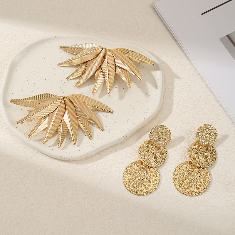 Women's hair clips in luxurious leaf design Land Girl
