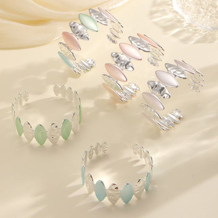 Women Open Bangle with Unique Textured Design Land Girl