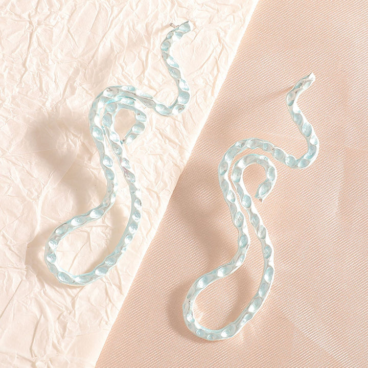 Ladies earrings in elegant wave pattern Land Girl