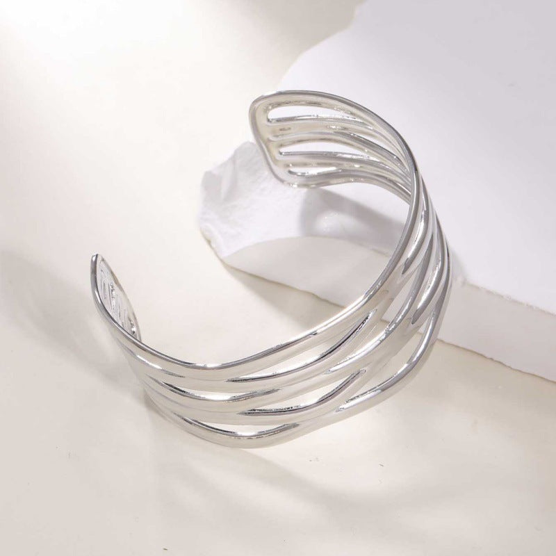 Women's Open Bangle with Elegant Wave Design Land Girl