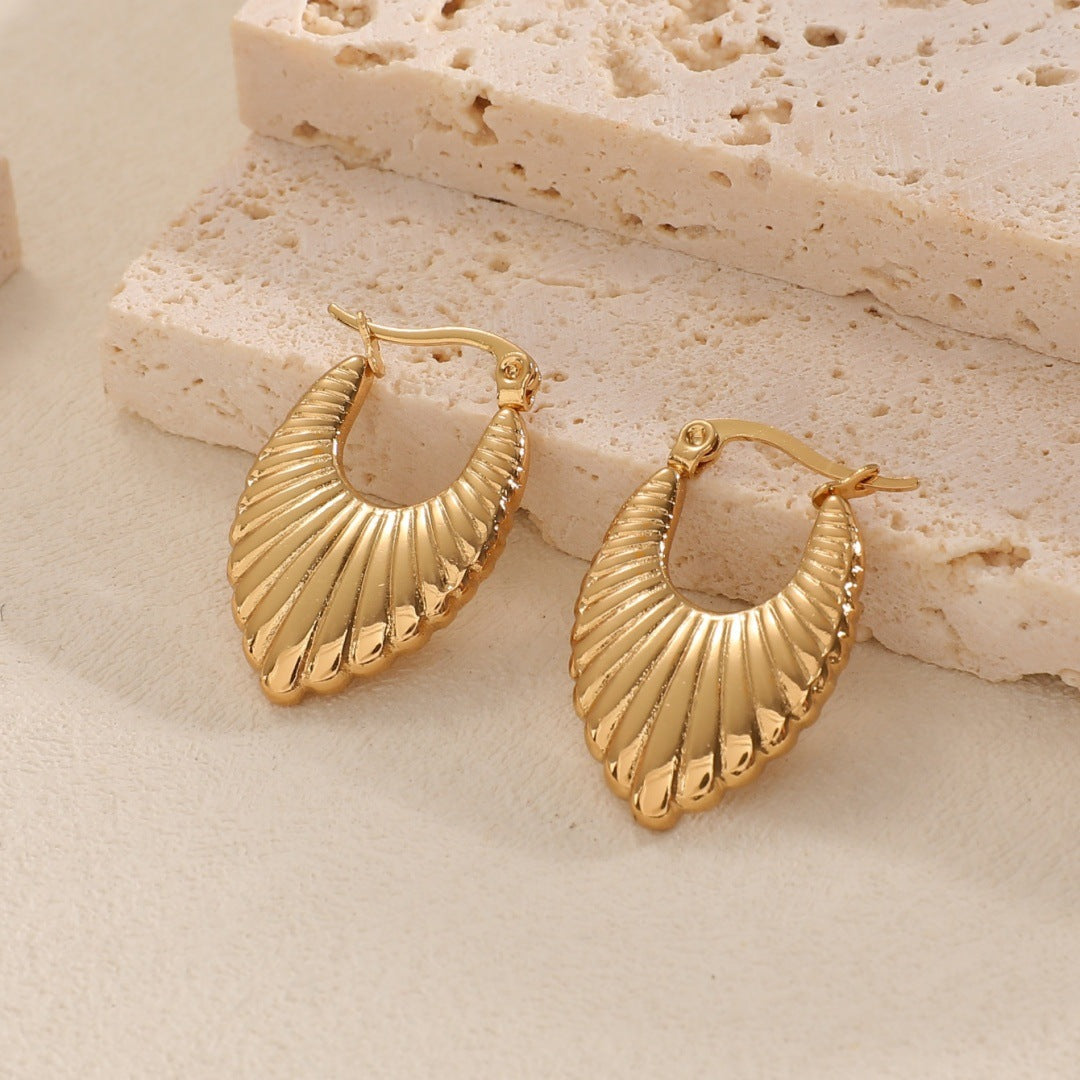 Women's Hanging Earrings with Integrated, Textured Design Land Girl