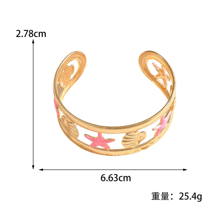 Ladies bracelet with intricate starfish design Land Girl