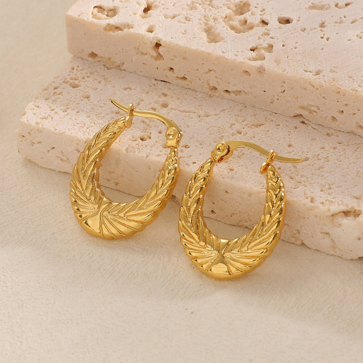 Women's Hanging Earrings with Integrated, Textured Design Land Girl