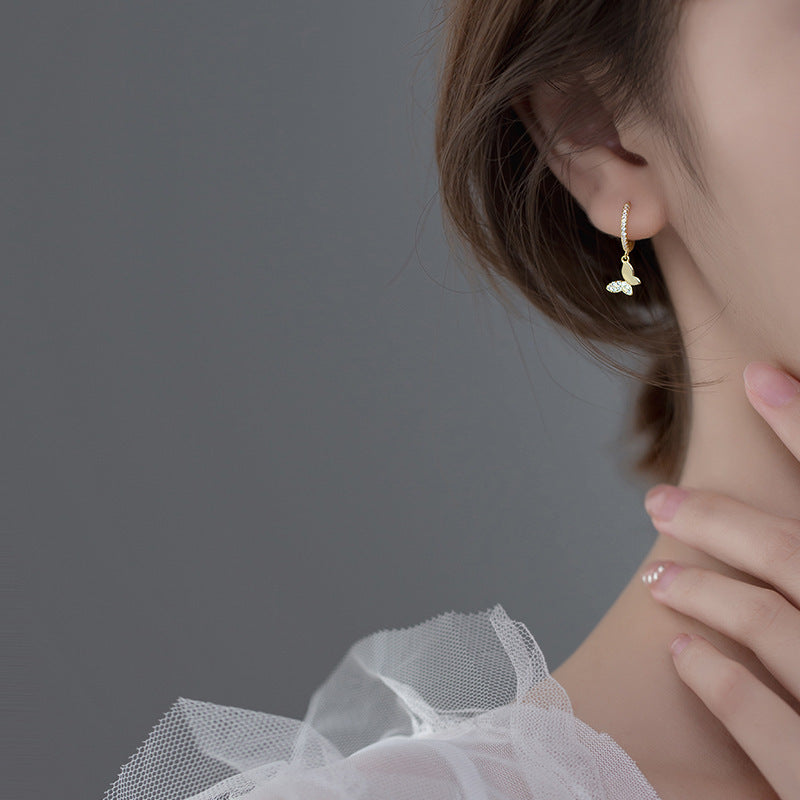 Ladies earrings with elegant butterfly design and sparkling details Land Girl