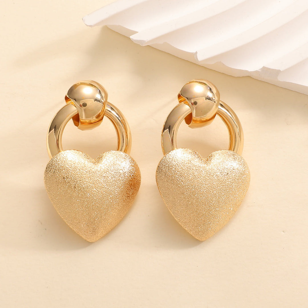 Ladies earrings in elegant heart design Land Girl