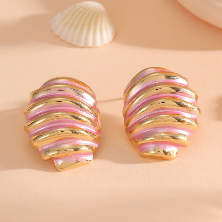 Women's ear clips in maritime shell design Land Girl