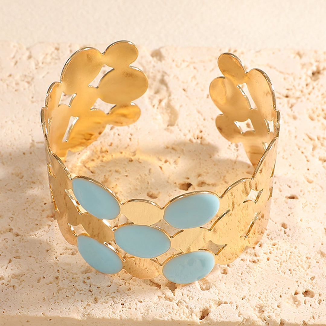Ladies bracelet with intricate floral design Land Girl