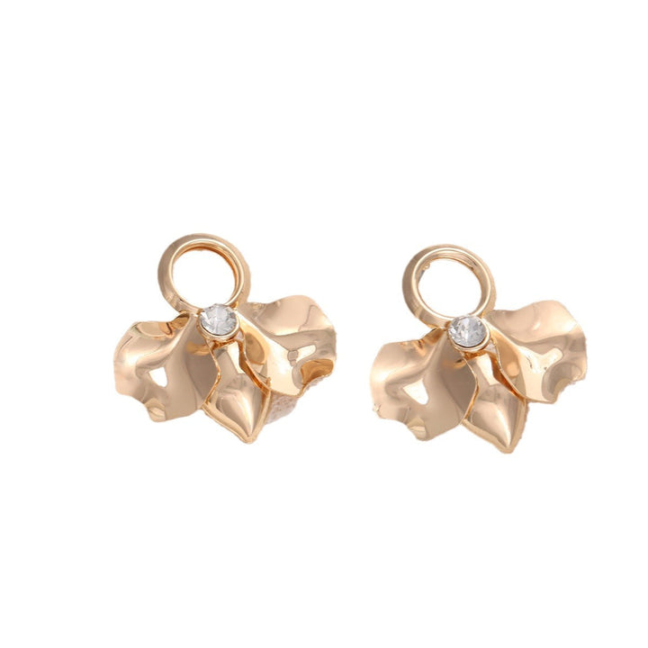 Ladies Elegant and Stylish Earrings with Floral Designs Land Girl