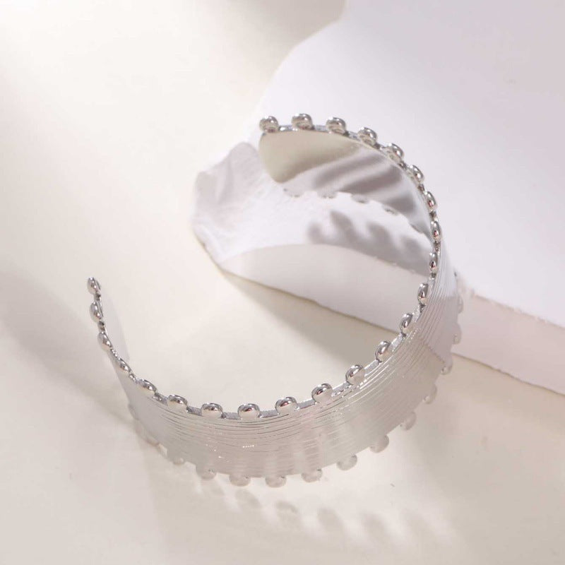 Women's Open Bangle with Elegant Wave Design Land Girl