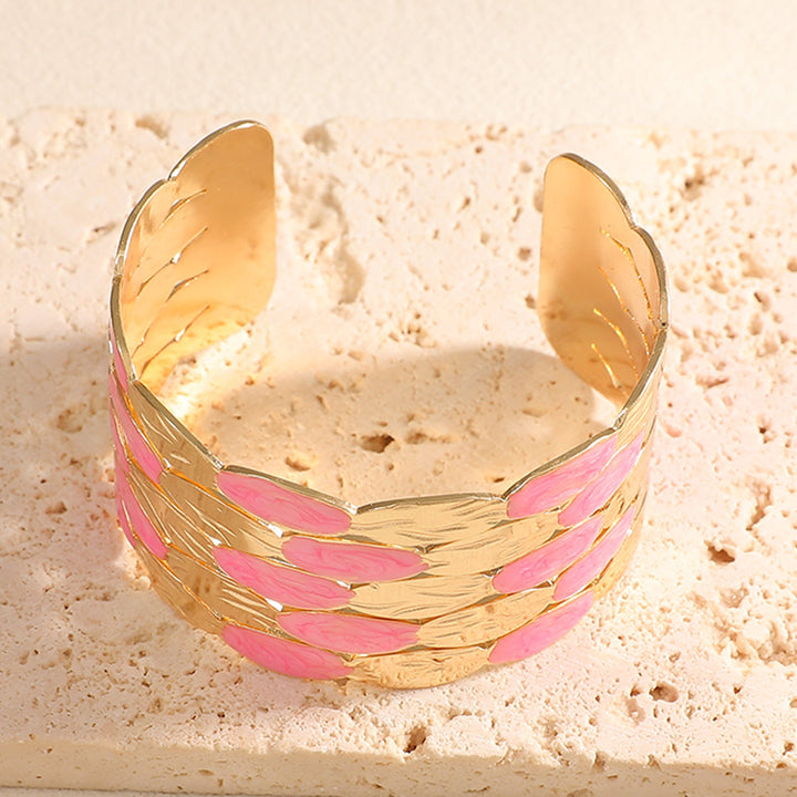Ladies bracelet with intricate floral design Land Girl