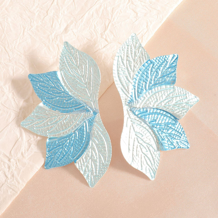 Women’s hair accessory with elaborate leaf design Land Girl