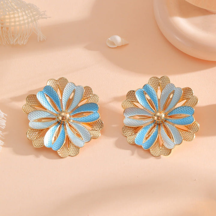 Ladies Hair Clips with Artistic Flower Design Land Girl