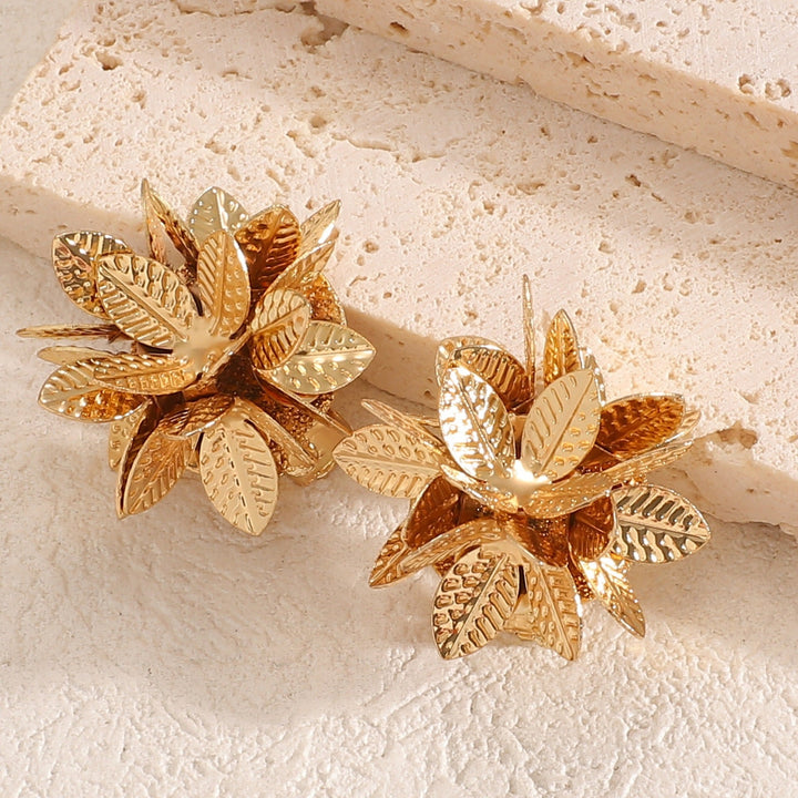 Women's hair clips in luxurious leaf design Land Girl