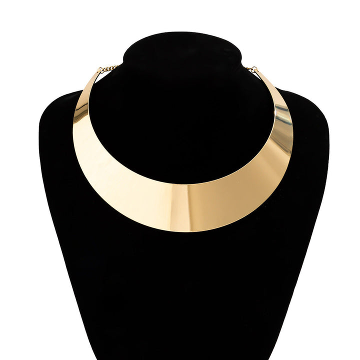 Women Choker Necklace with Modern V Design Land Girl
