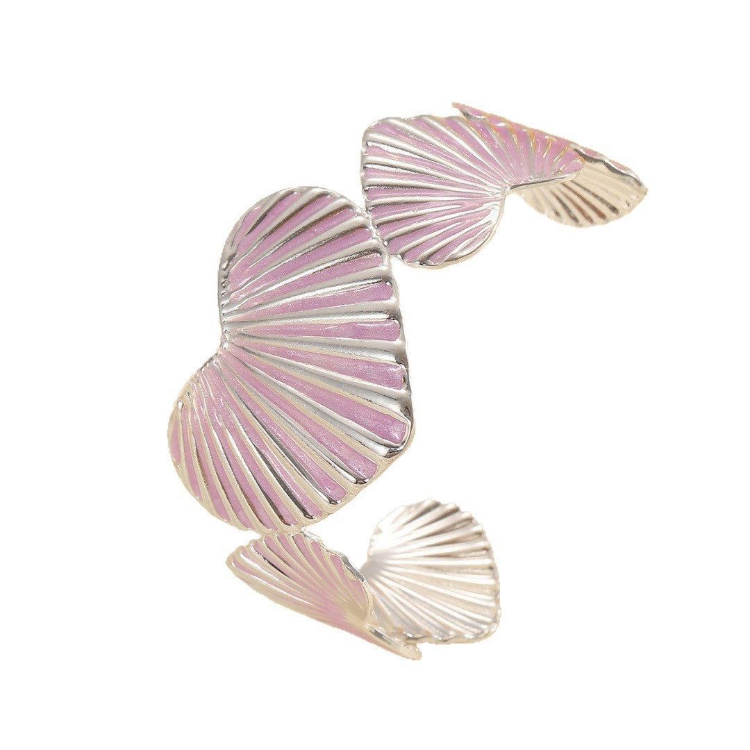 Women's bracelet with artistic shell motif Land Girl