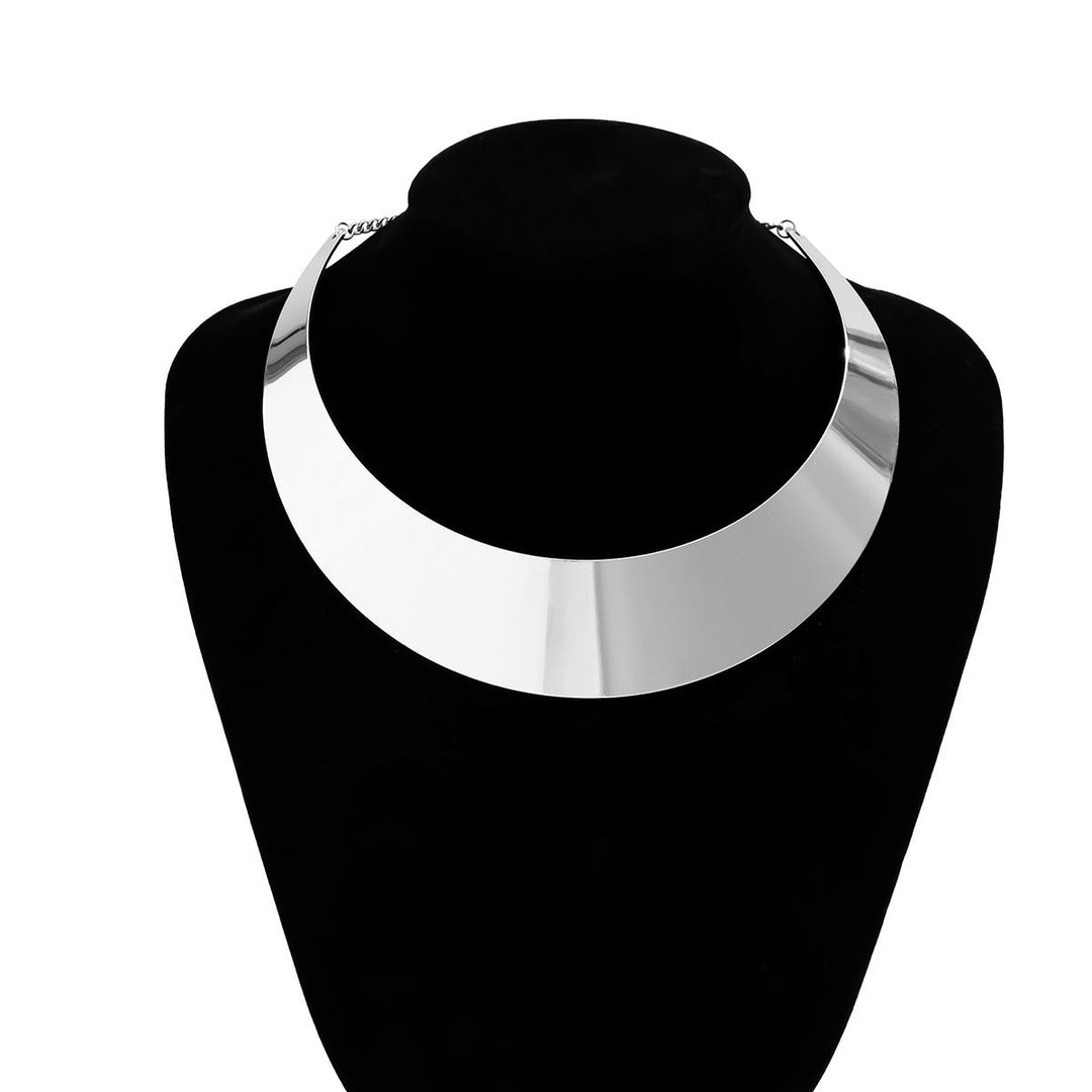 Women Choker Necklace with Modern V Design Land Girl