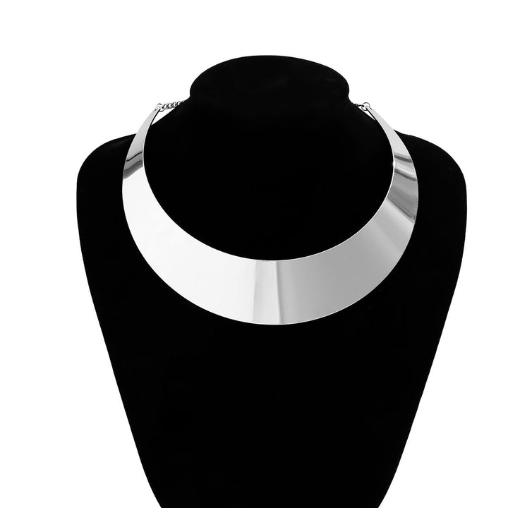 Women Choker Necklace with Modern V Design Land Girl