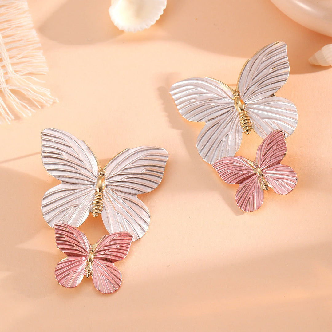 Ladies' brooches in elegant butterfly design Land Girl