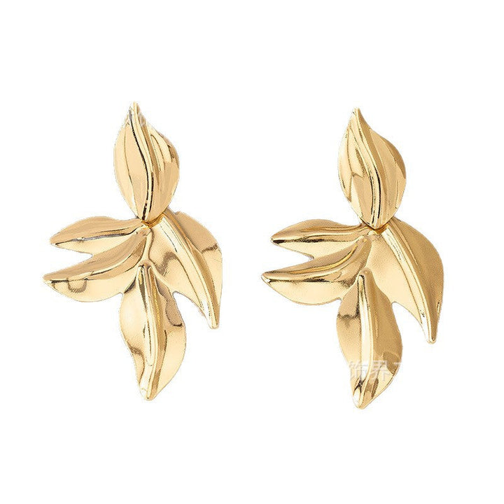 Women’s earrings with elegant leaf design Land Girl