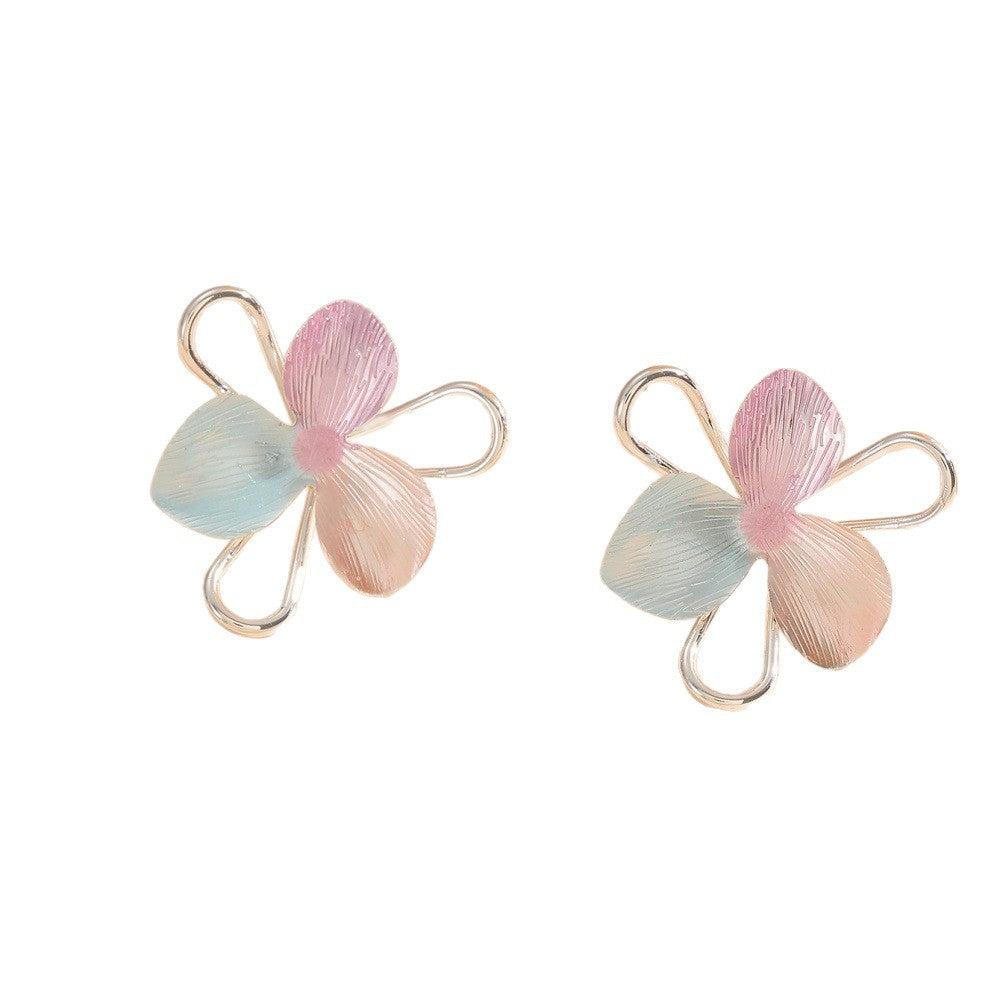 Women's hair clips in playful flower design Land Girl