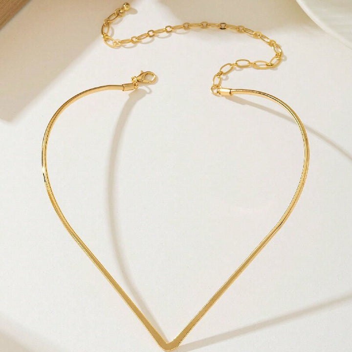 Women Choker Necklace with Modern V Design Land Girl