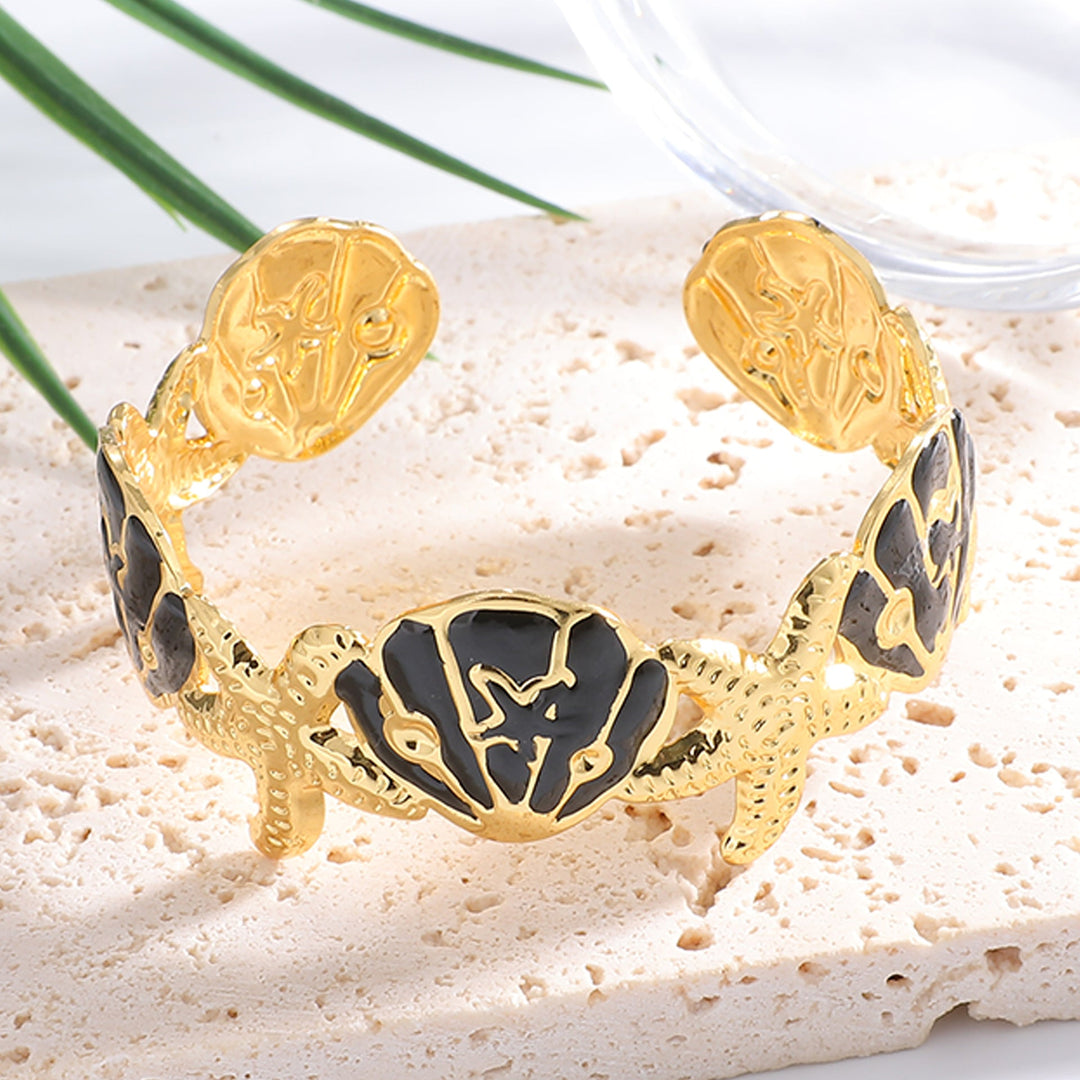 Ladies Elegant Wave-Shaped Bracelets Land Girl