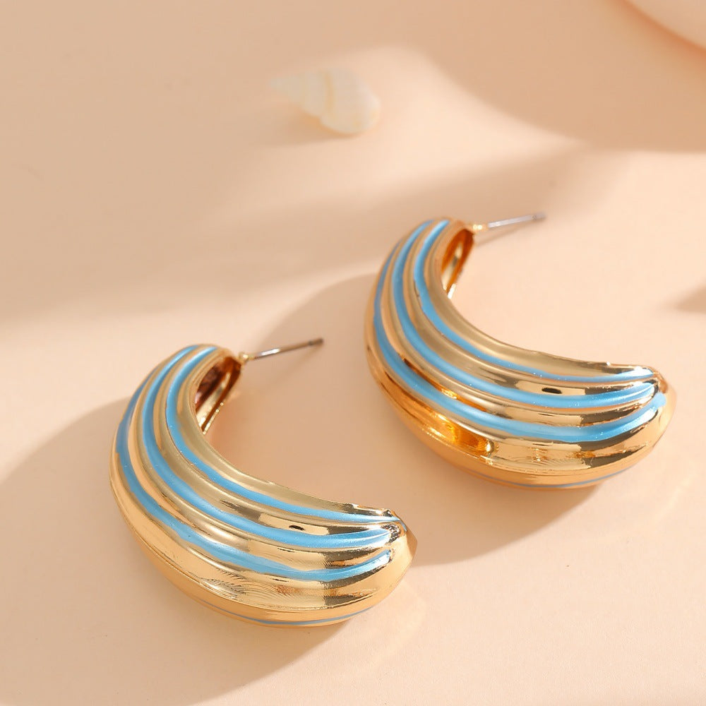 Women Hanging Earrings with Luxurious Gold and Pink Finish Land Girl