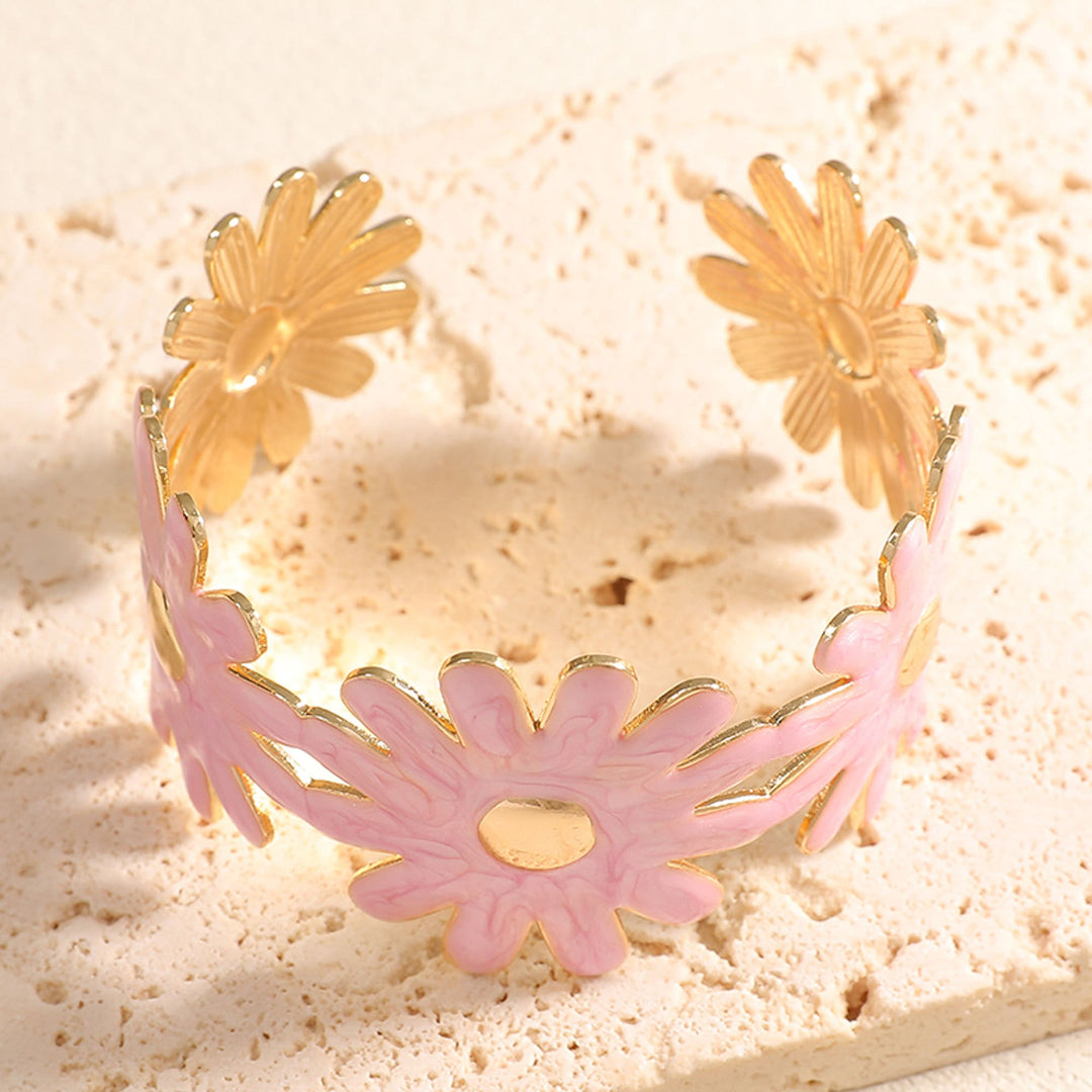 Women's bangle with floral flower pattern Land Girl