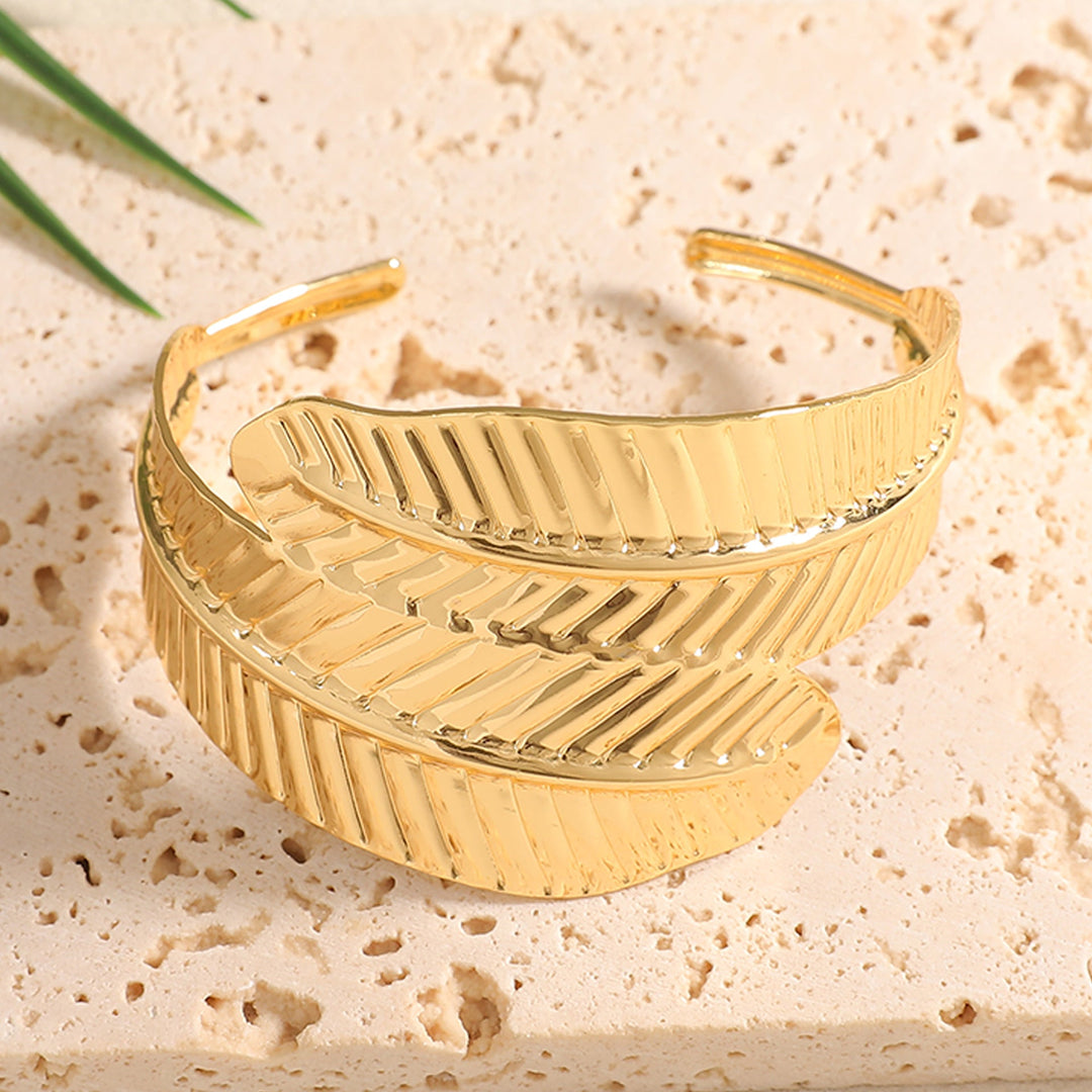 Ladies Open Bangle with Artistic Coral Pattern Land Girl