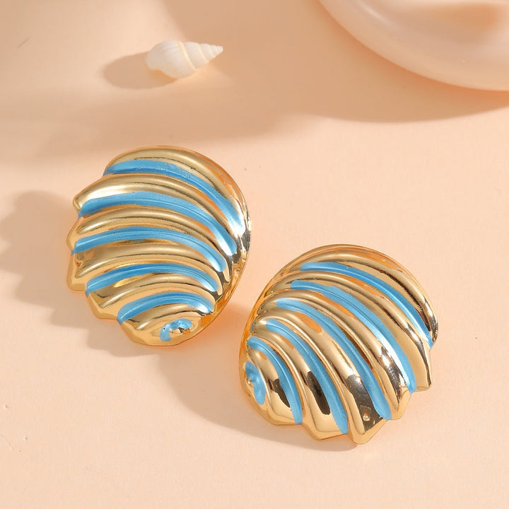 Women's ear clips in maritime shell design Land Girl