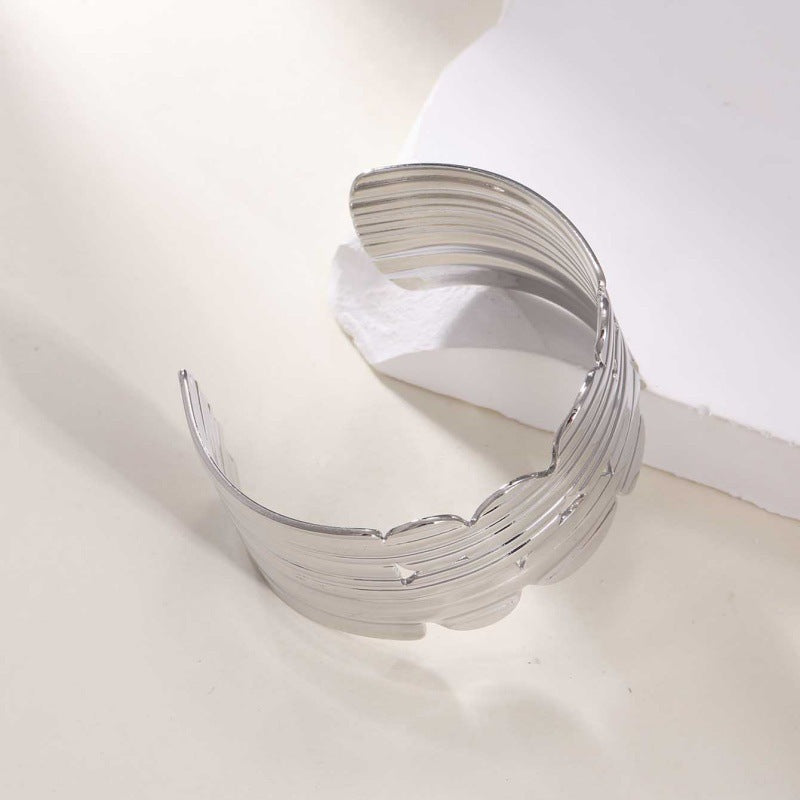 Women's Open Bangle with Elegant Wave Design Land Girl