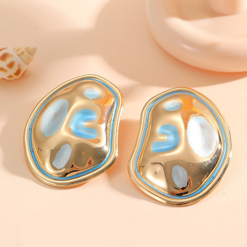 Ladies Hanging Earrings in a modern, organic design Land Girl