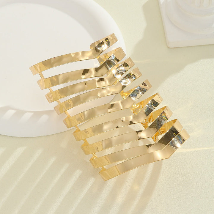 Women's hair accessories with shiny, curved elements Land Girl
