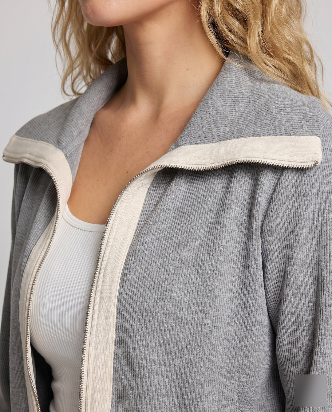 Product 15627247911242 - close_up_detail