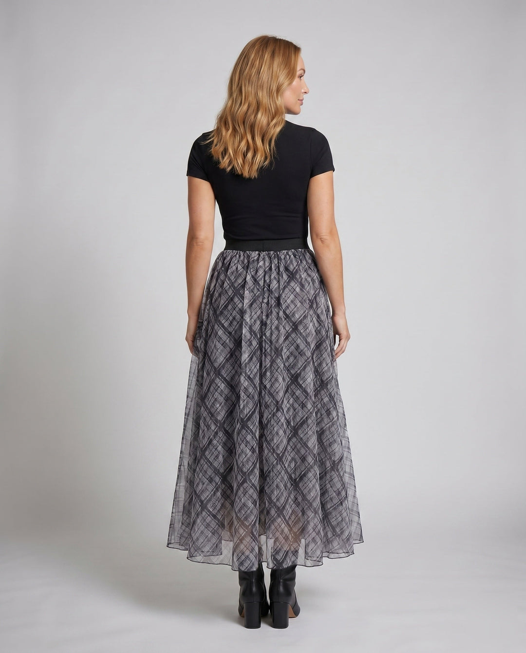 Product 15629102448970 - back_view
