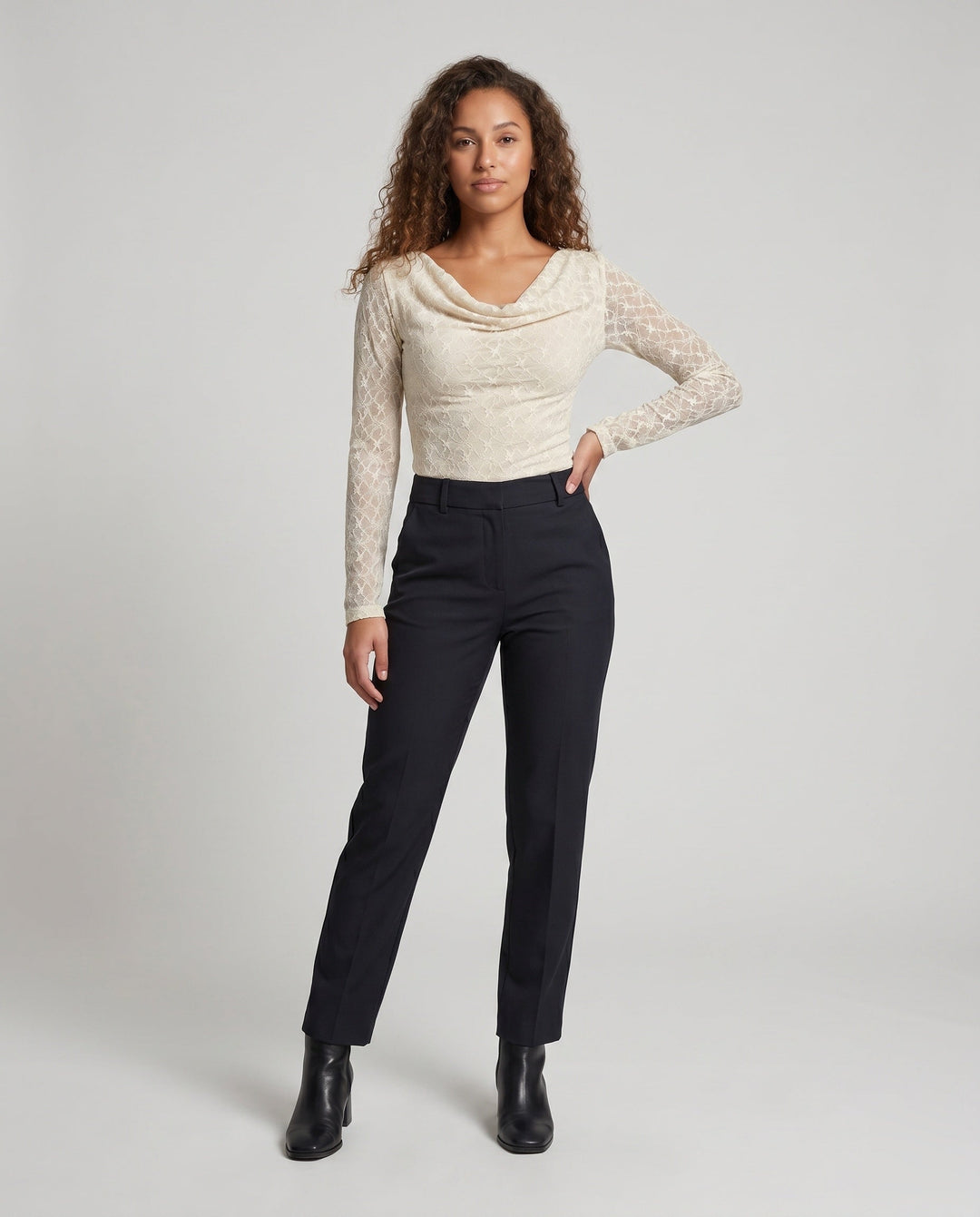 Product 15636501168458 - full_body_front