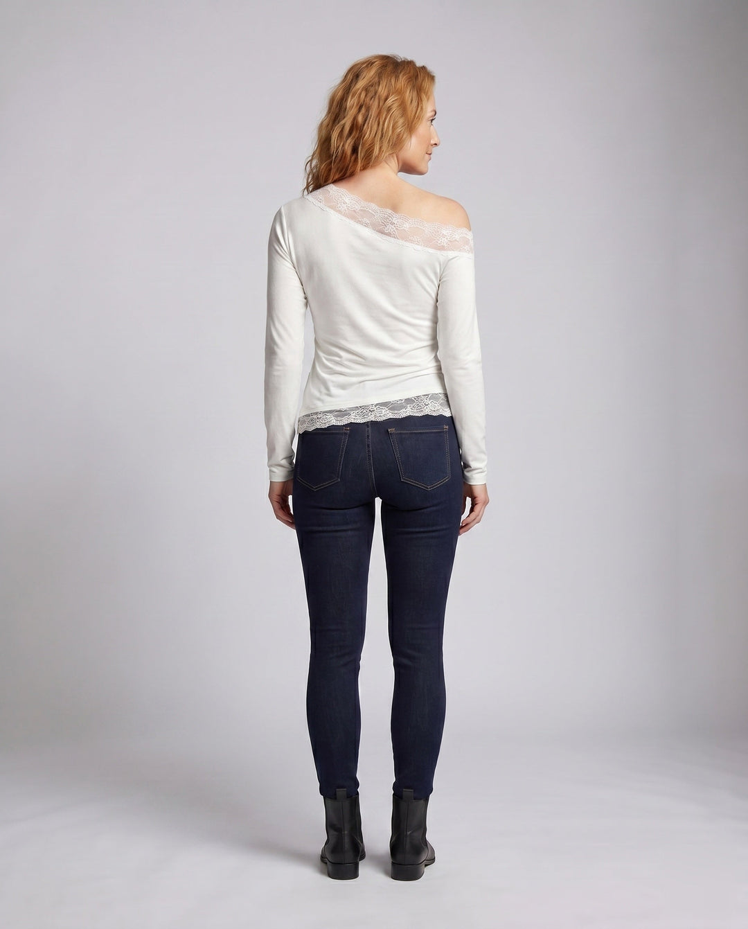 Product 15637868052810 - back_view