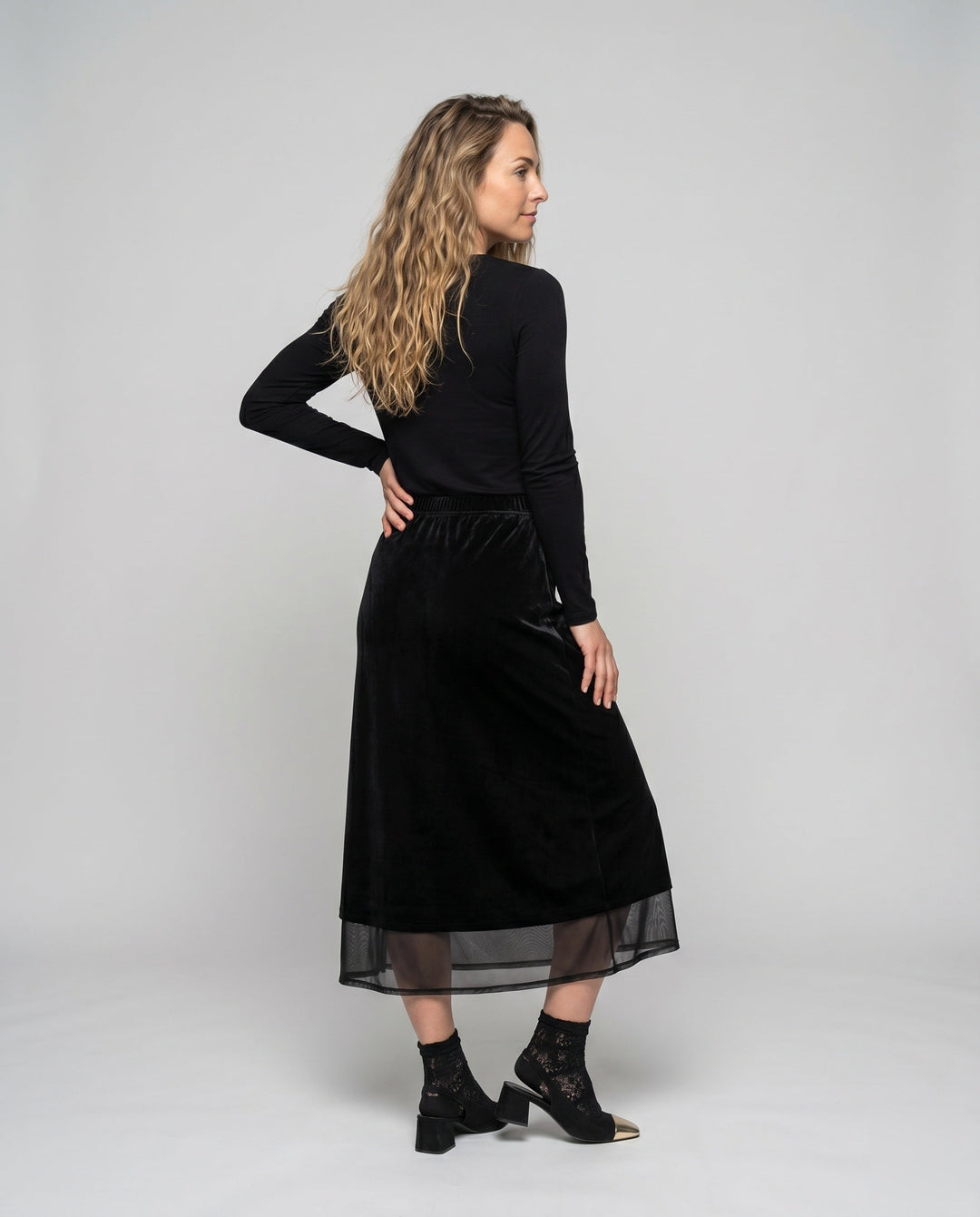 Product 15629087670602 - back_view